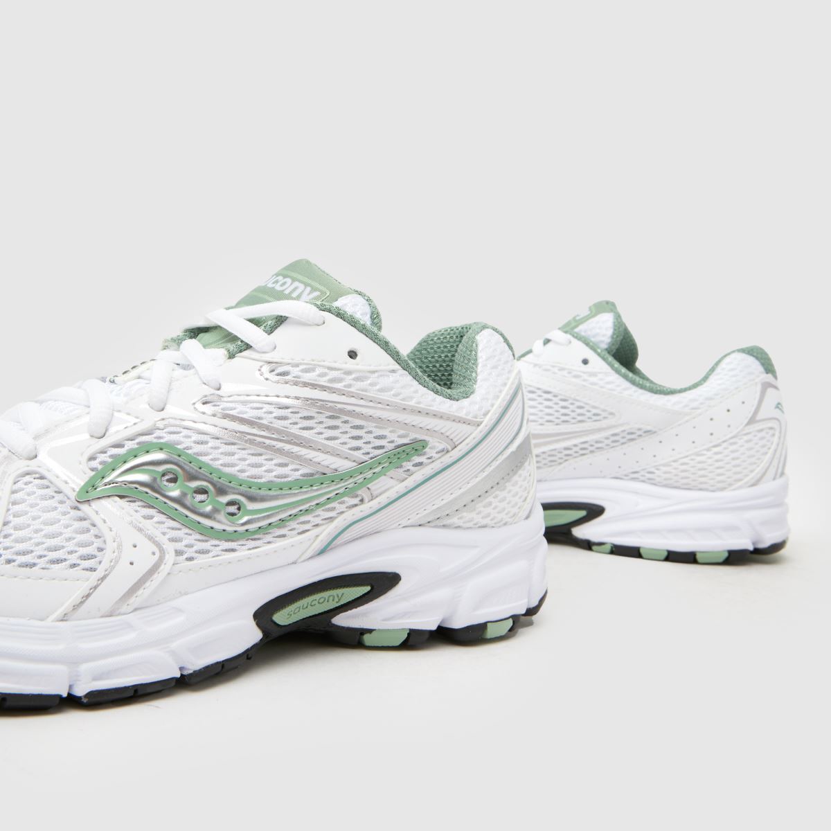 Saucony Ride Millennium in White & Green Saucony Ride Millennium 7
