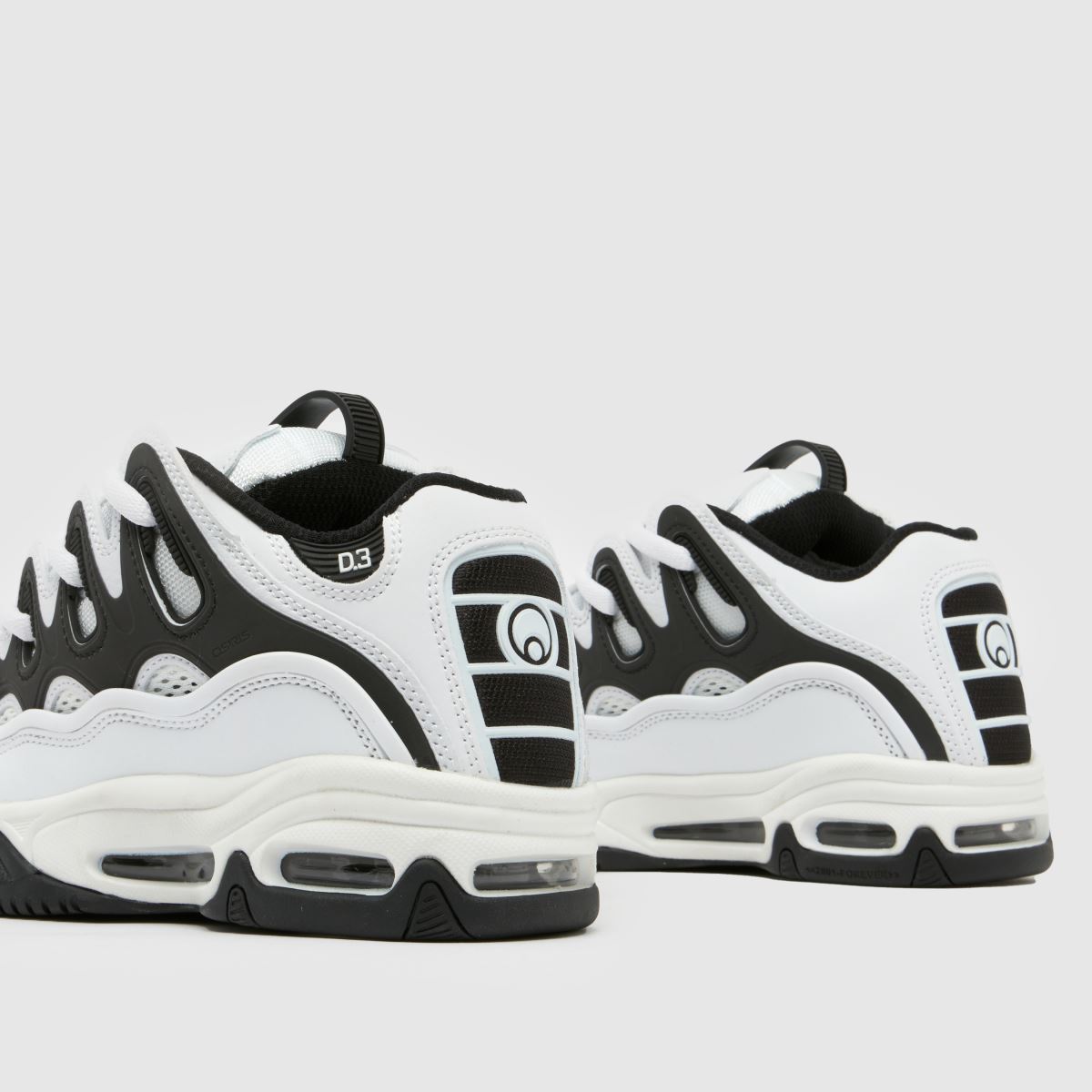 OSIRIS D3 2001 in White & Black OSIRIS D3 2001 7