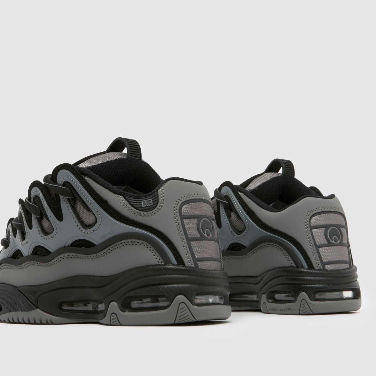 OSIRIS D3 2001 in Black & Grey OSIRIS D3 2001 7