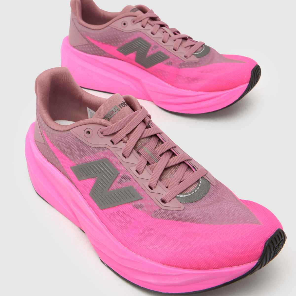 New Balance FuelCell Rebel V5 in Pink New Balance FuelCell Rebel V5 4