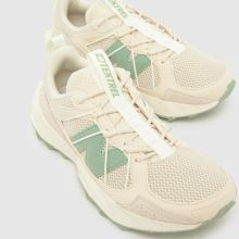 New Balance Tektrel in Beige Multi New Balance Tektrel,3 of 4