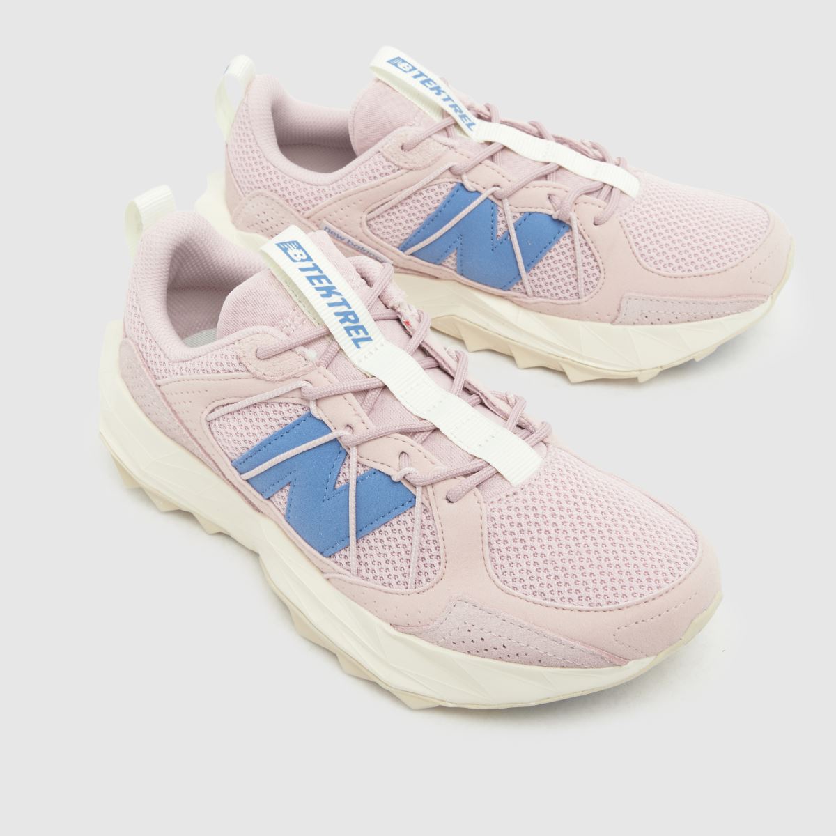 New Balance Tektrel in Pale Pink New Balance Tektrel 4