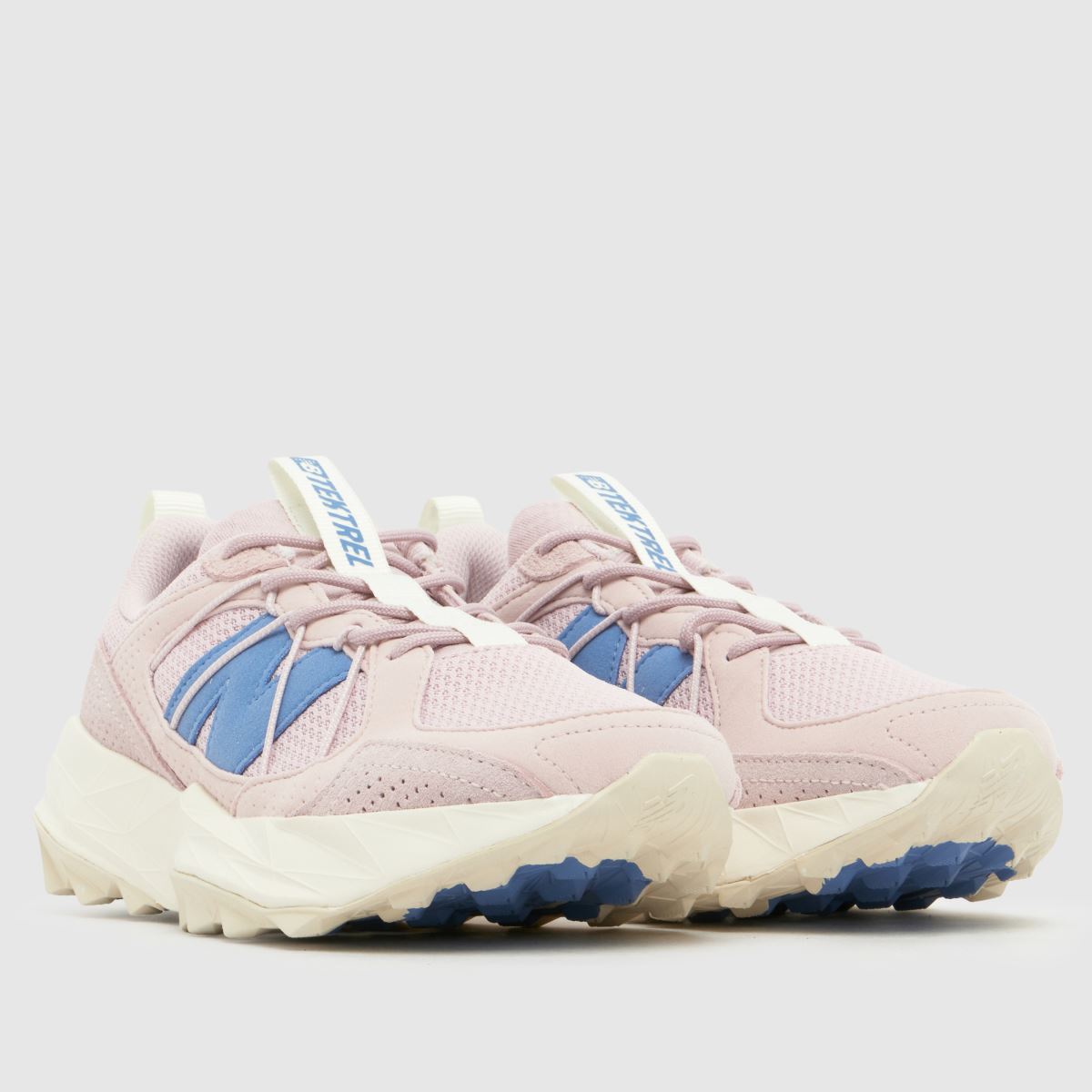 New Balance Tektrel in Pale Pink New Balance Tektrel 8