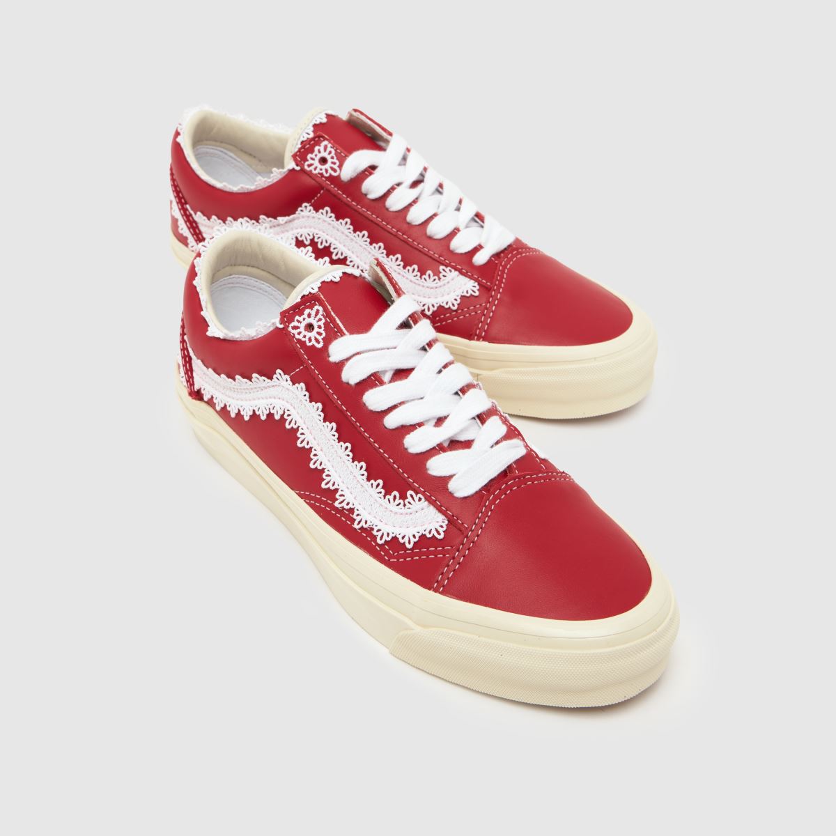 Vans Old Skool in Red Vans Old Skool 7