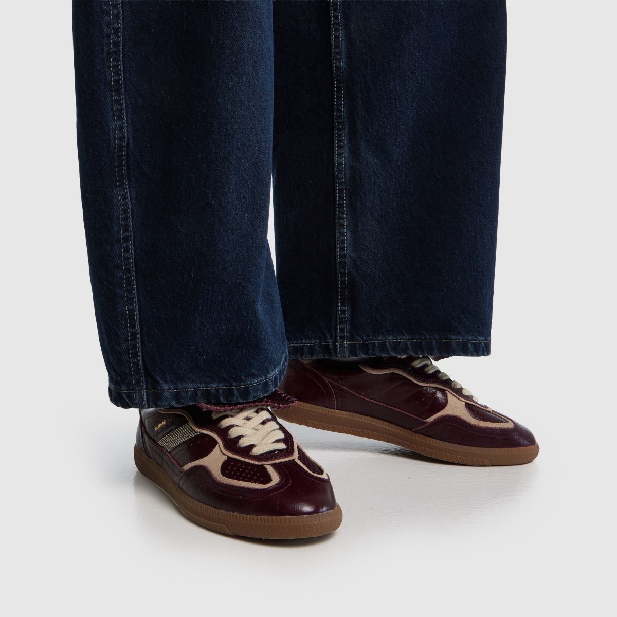 ALOHAS Tb.490 Club in Burgundy ALOHAS Tb.490 Club 8
