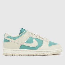 Nike Dunk Low,1 of 4