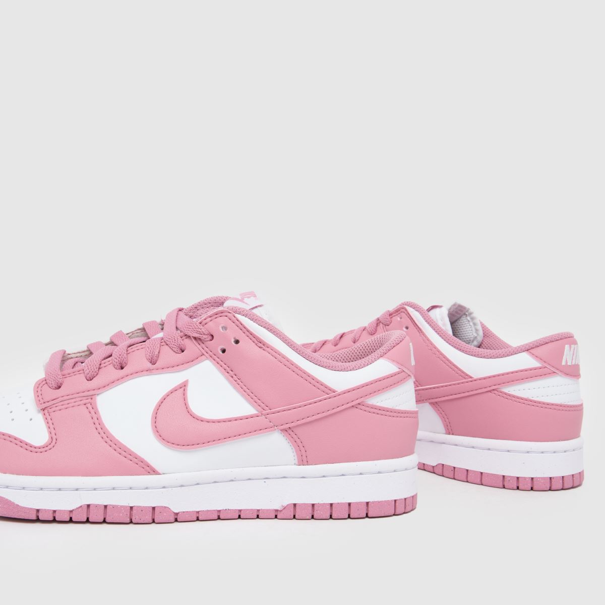 Nike Dunk in White & Pink Nike Dunk 7