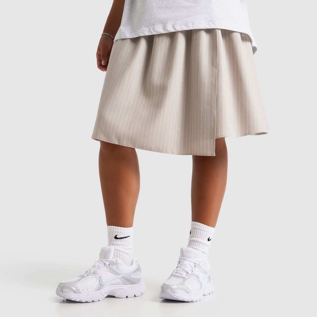 Nike V5 RNR in White Nike V5 RNR 8