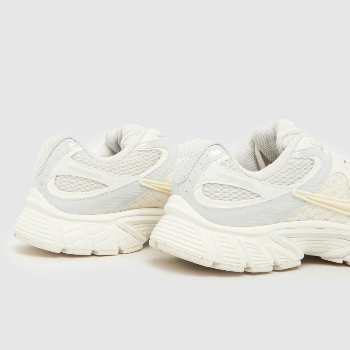 Damen Nike Naturfarben V5 Runner Sneaker Nike V5 Runner 7