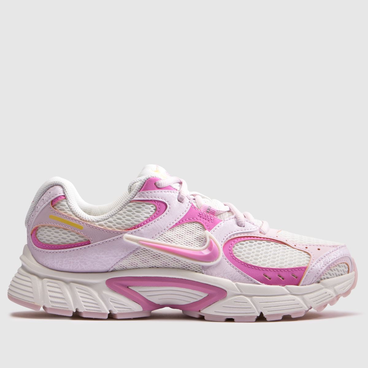 Nike V5 RNR in White & Pink Nike V5 RNR