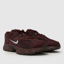 Nike V5 RNR in Burgundy Nike V5 RNR,2 of 4