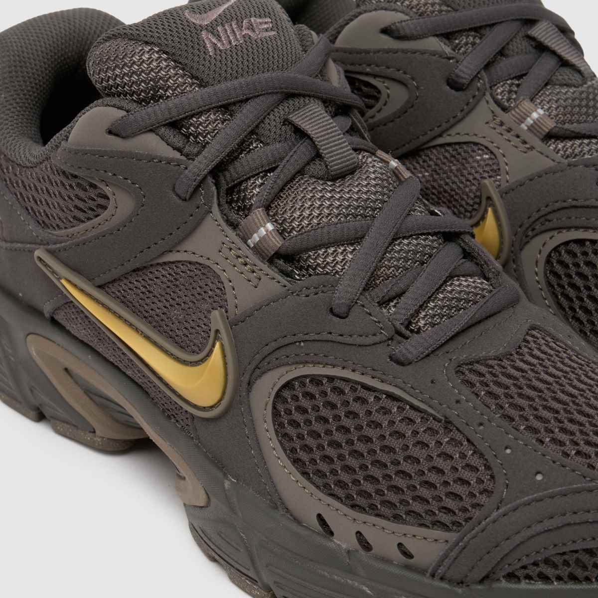 Nike V5 RNR in Khaki Nike V5 RNR 4