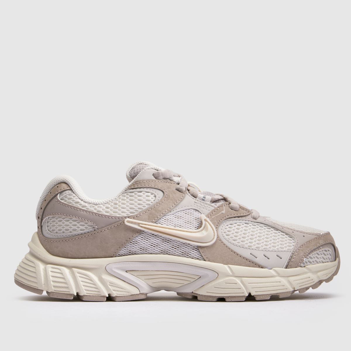 Nike V5 Runner in Off-White Multi Nike V5 Runner