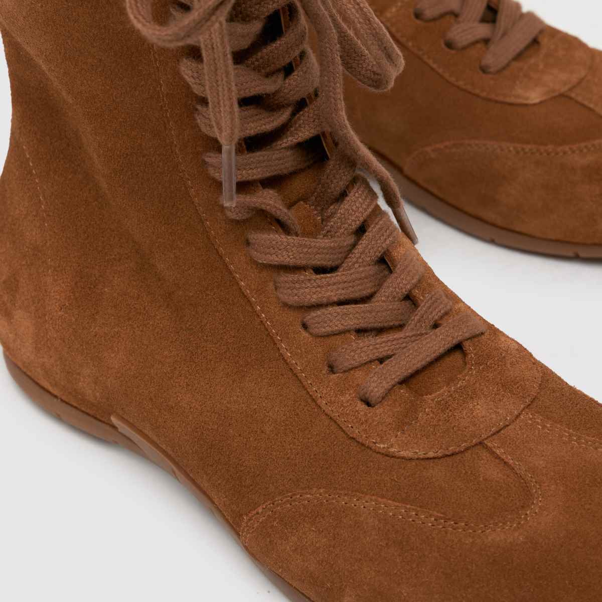 schuh Morg Suede Boxing Boot in Tan schuh Morg Suede Boxing Boot 4