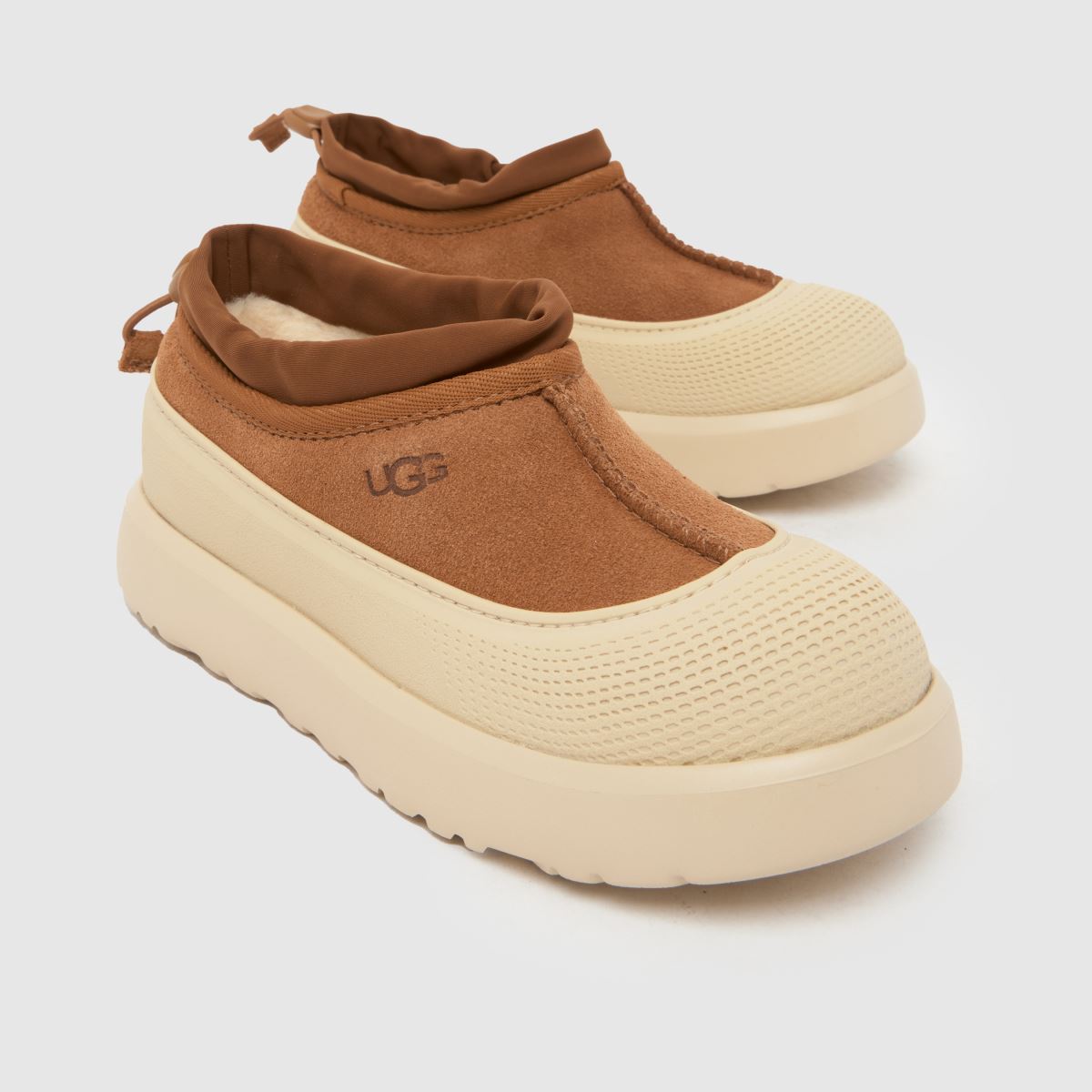 UGG Tasman Weather Hybrid Junior in Chestnut UGG Tasman Weather Hybrid 4