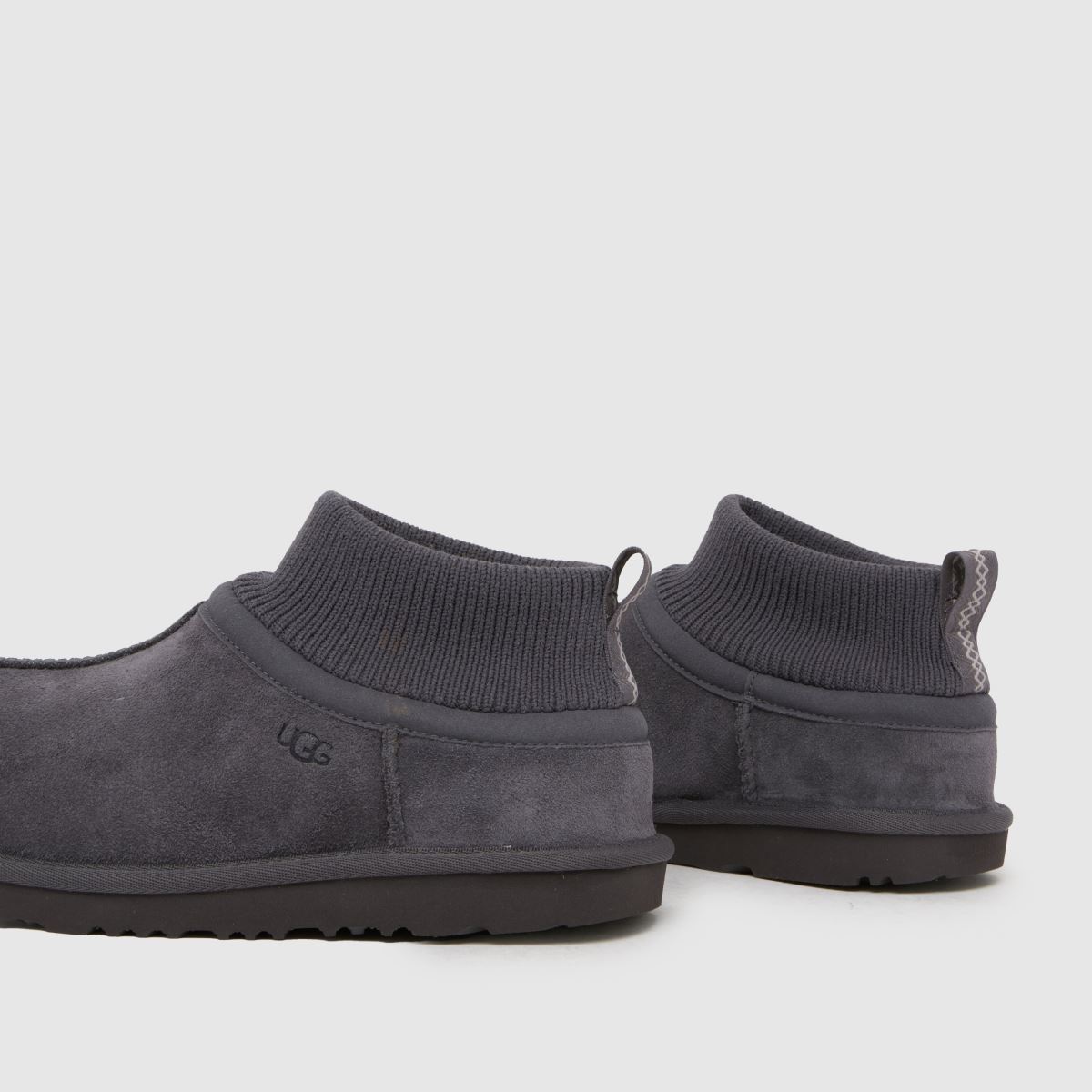 UGG Ultra Stretch Cuff Youth in Grey UGG Ultra Stretch Cuff 7