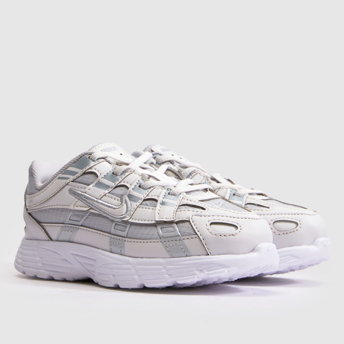 Kinder Nike Grau P-6000 Sneaker Nike P-6000 1
