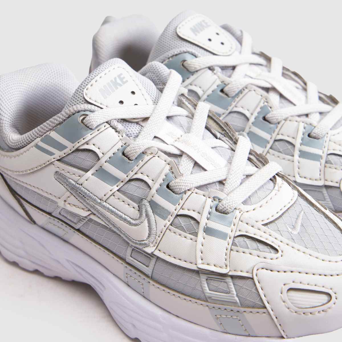 Kinder Nike Grau P-6000 Sneaker Nike P-6000 4