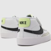 Nike Blazer Mid 77,4 of 4
