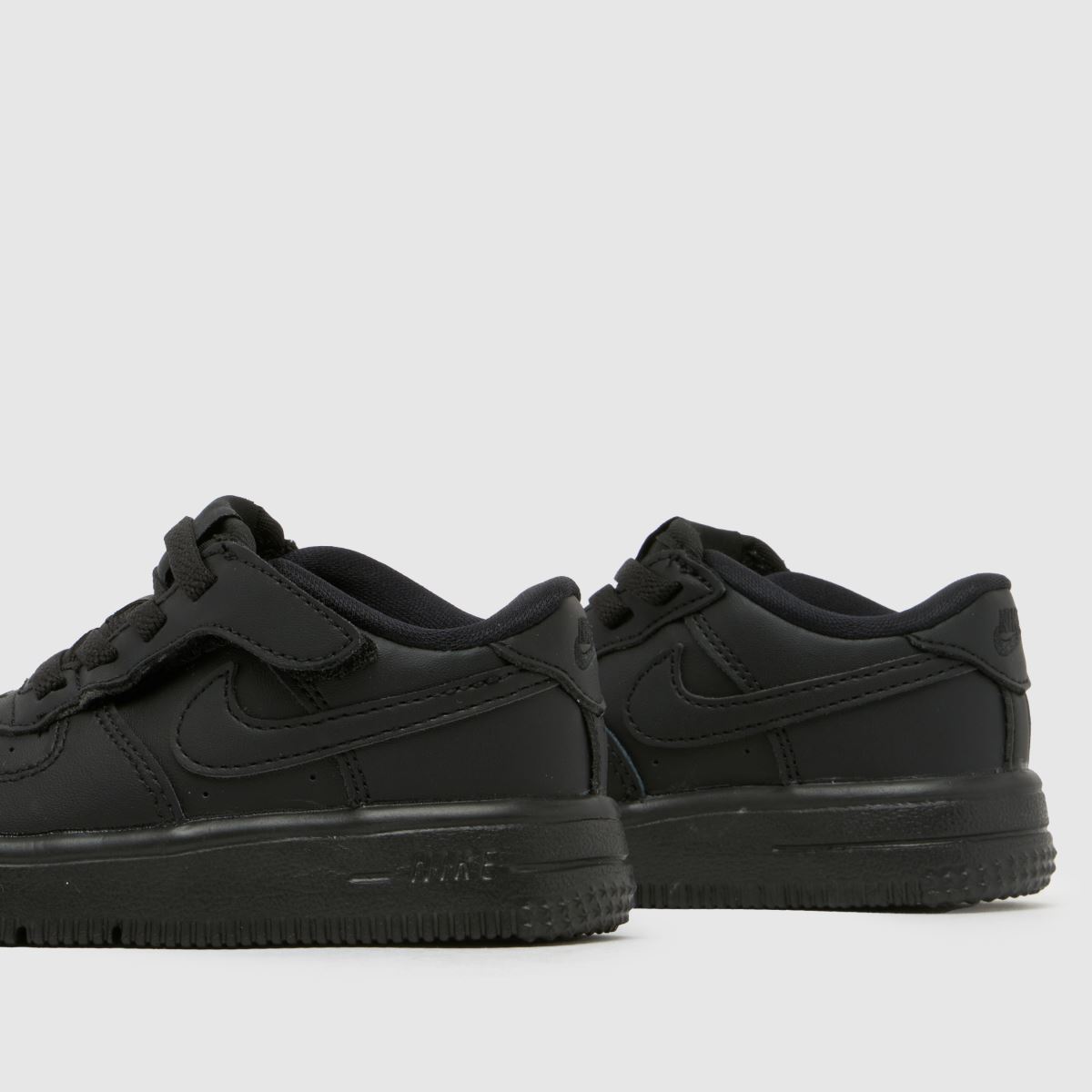 Nike Force 1 Low EasyOn Toddler in Black Nike Force 1 Low EasyOn 7
