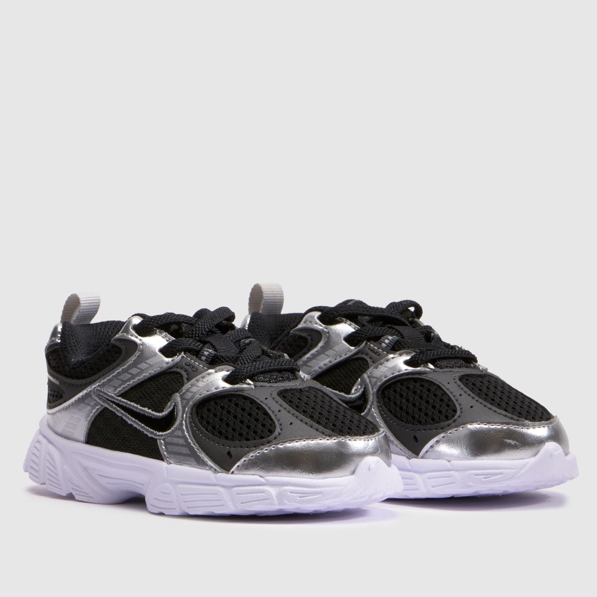 Nike V5 RNR Toddler in Black & Grey Nike V5 RNR 1