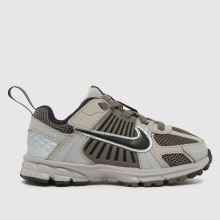 Nike Vomero 5,1 of 4