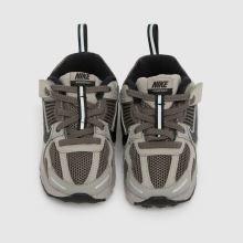 Nike Vomero 5,4 of 4