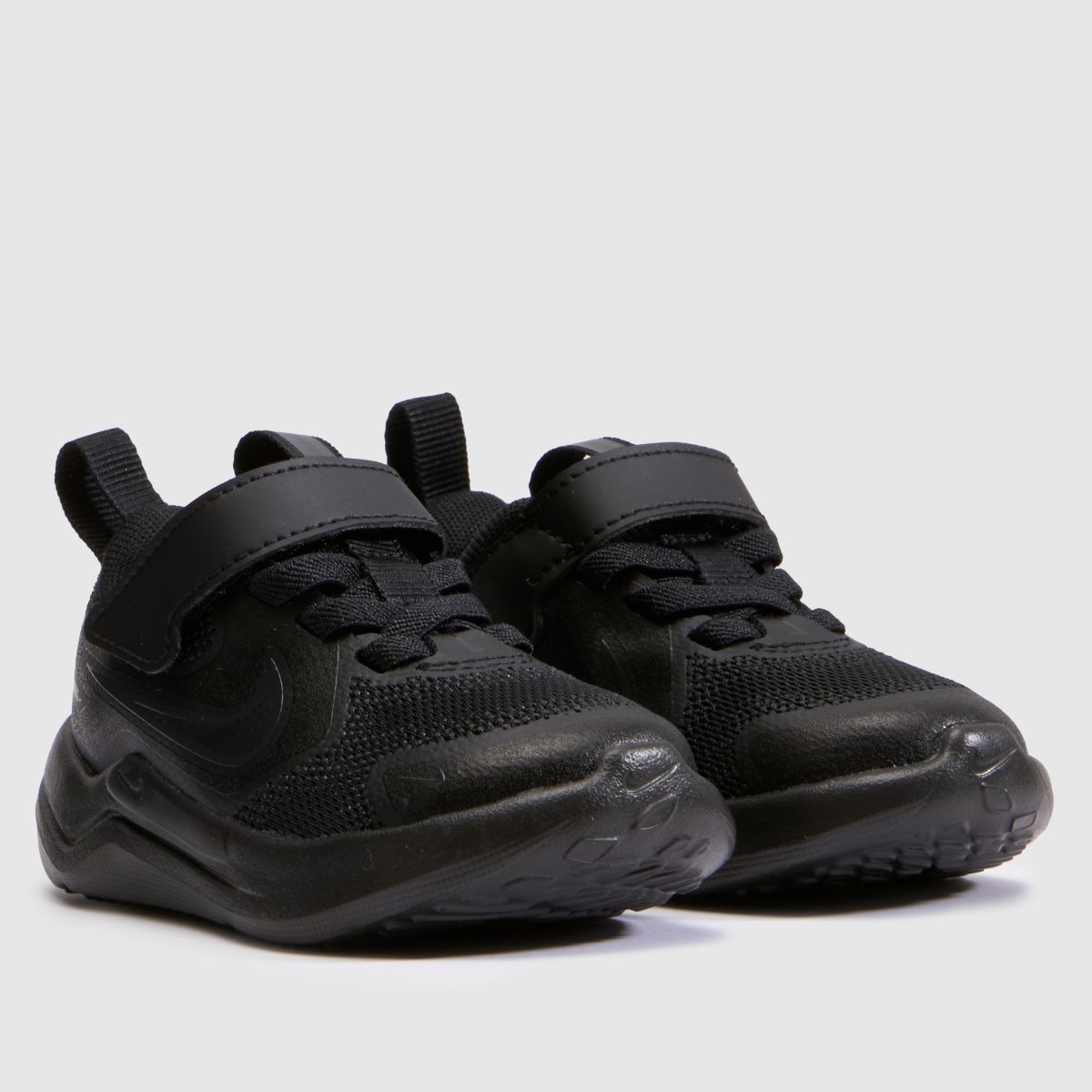 Nike Cosmic Runner Toddler in Black Nike Cosmic Runner 1