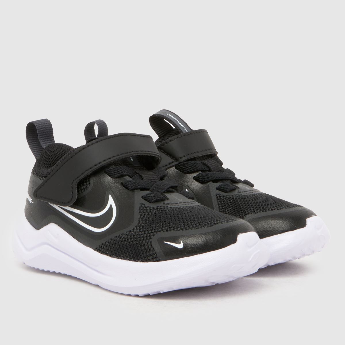 Nike Cosmic Runner Toddler in Black & White Nike Cosmic Runner 1
