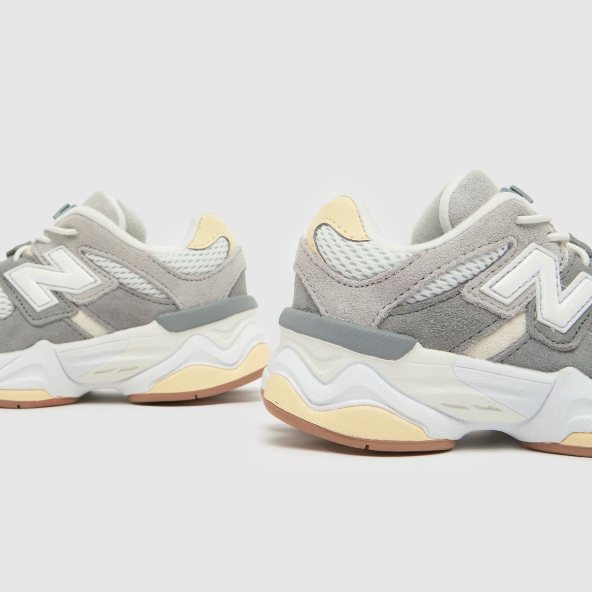 New Balance 9060 Toddler in Grey Multi New Balance 9060 4