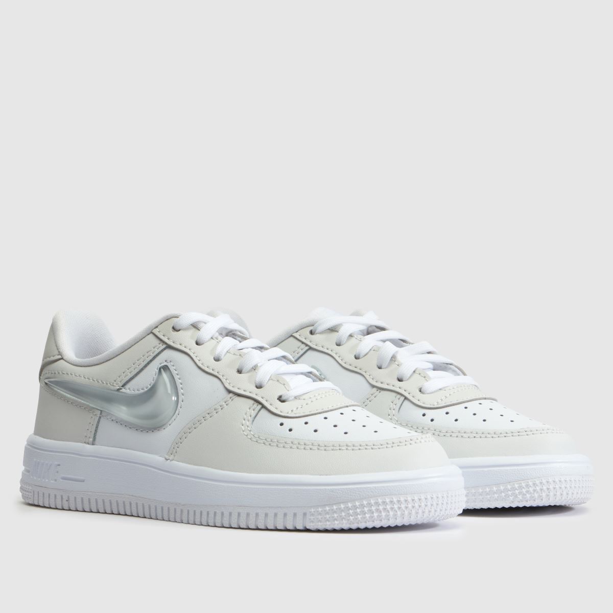 Nike Force 1 Low EasyOn Junior in White & grey Nike Force 1 Low EasyOn 1