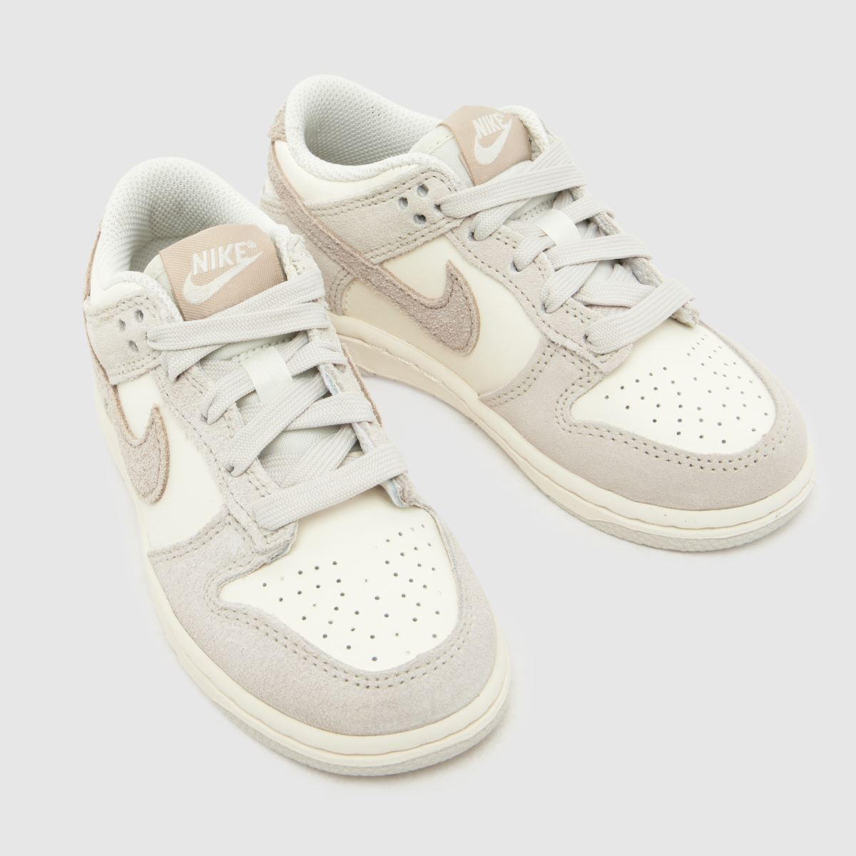 dunk lows white oatmeal