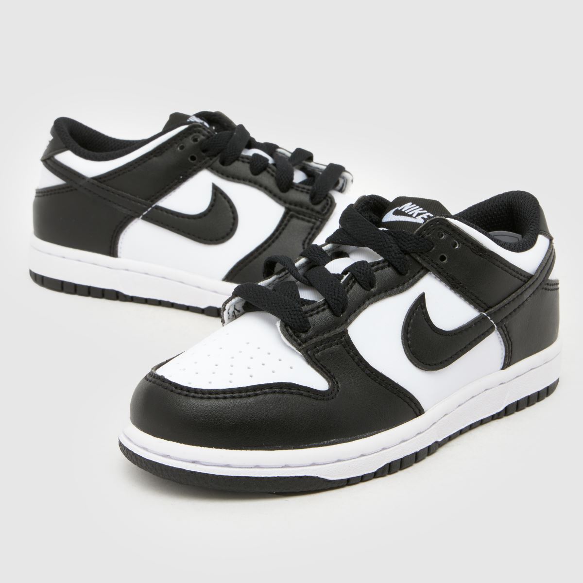 Nike Dunk Low Junior in White & Black Nike Dunk Low 7