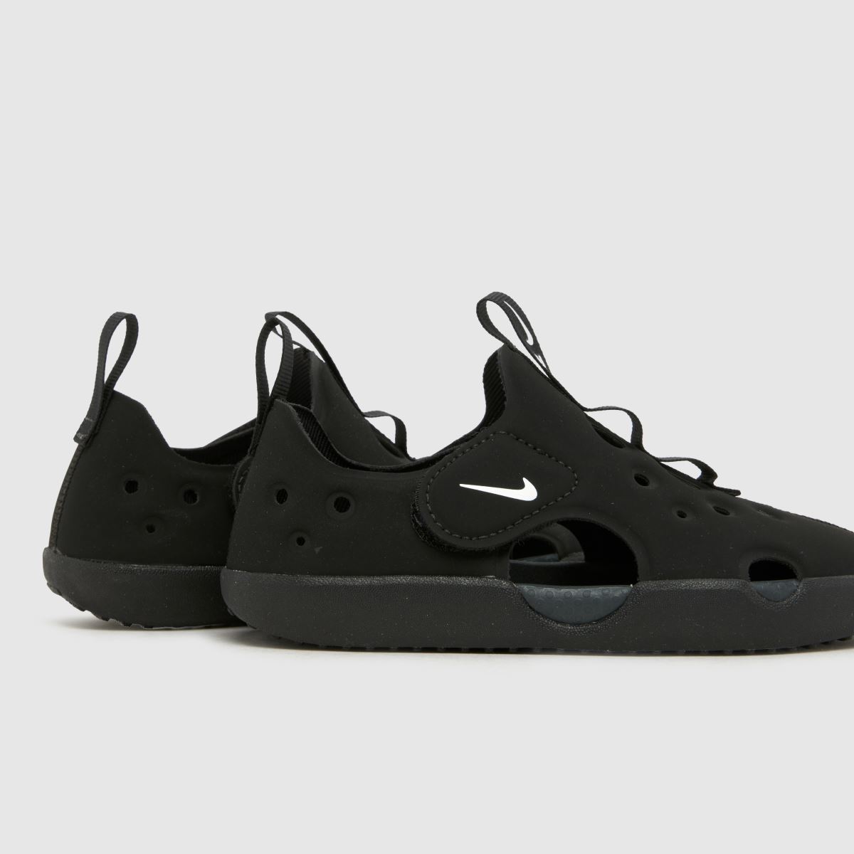 Nike Sunray Protect 4 Junior in Black & White Nike Sunray Protect 4 7