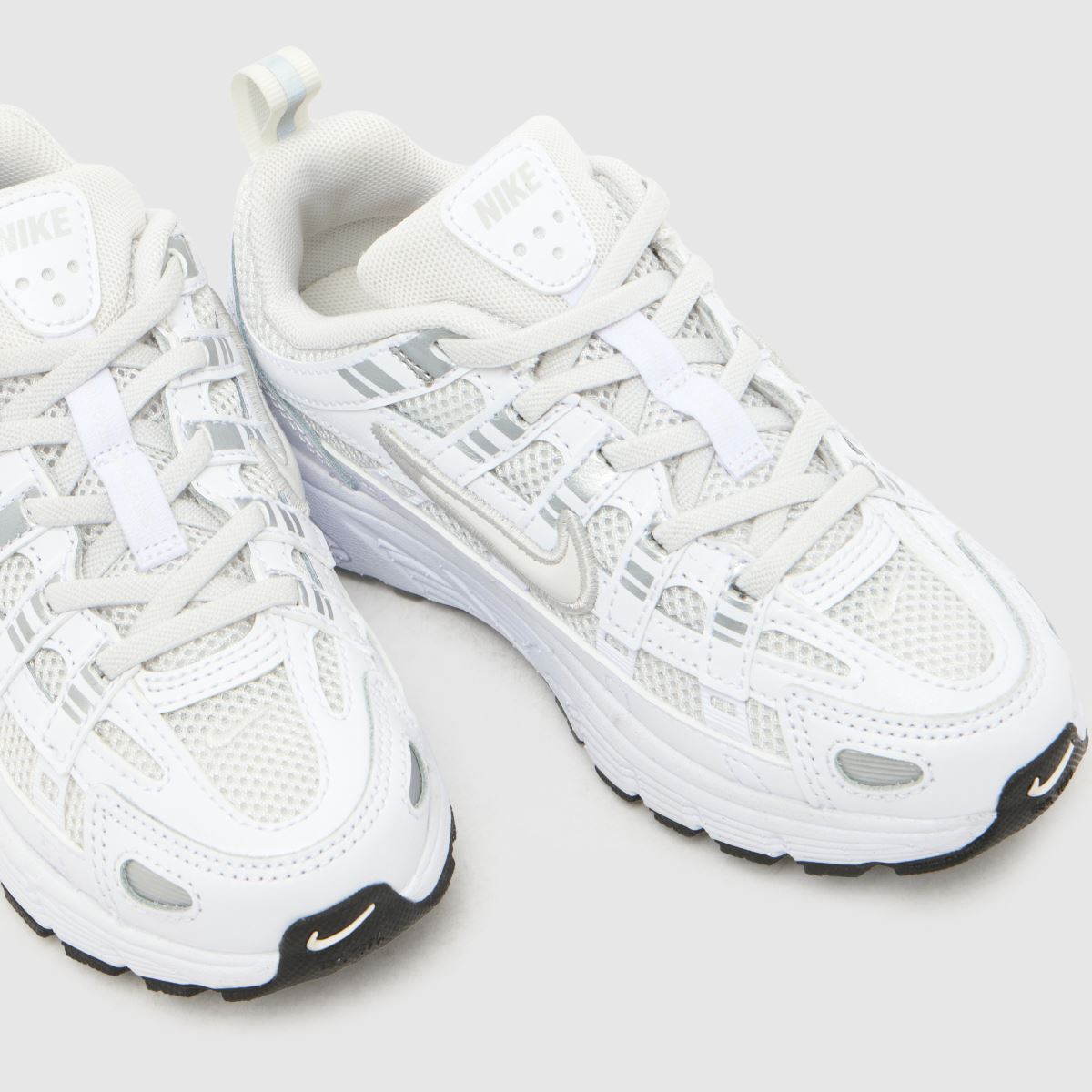 Nike P-6000 Junior in White Nike P-6000 4