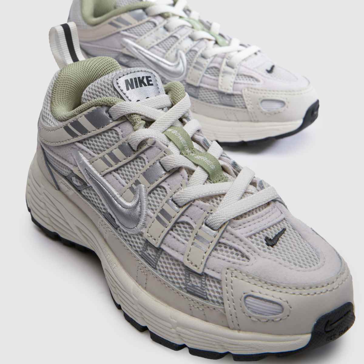 Nike P-6000 Junior in Silver Multi Nike P-6000 4