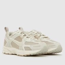 Nike Vomero 5,2 of 4