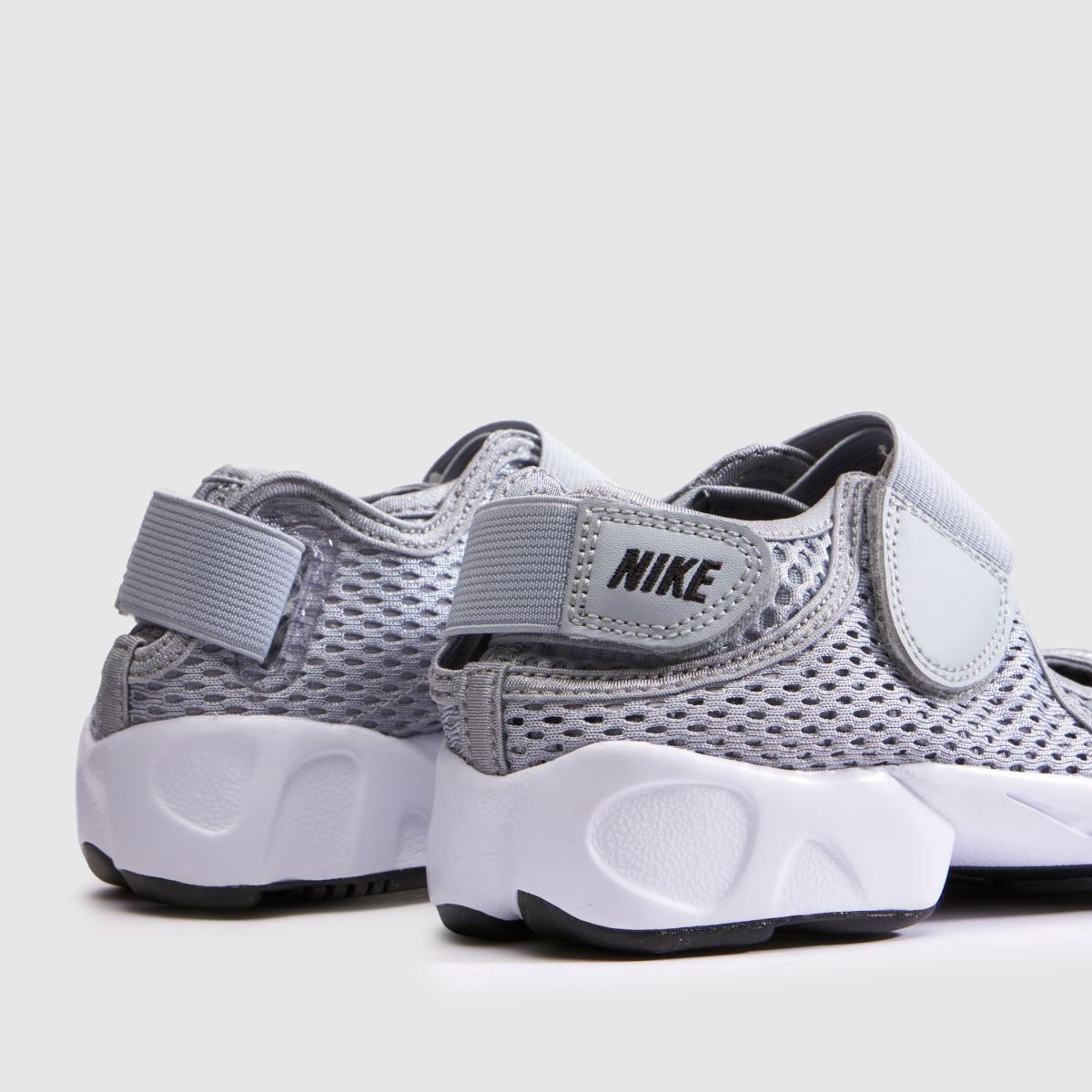 Nike Rift Junior in Grey Nike Rift 7