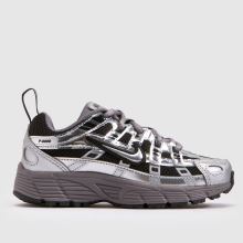 Nike P-6000 Junior in Black & Silver Nike P-6000,1 of 4