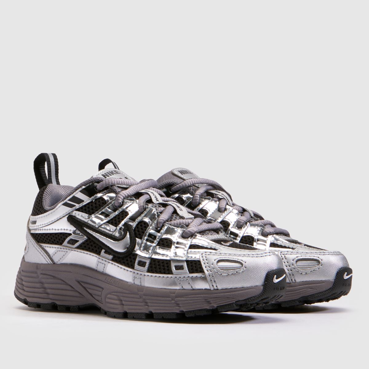 Nike P-6000 Junior in Black & Silver Nike P-6000 1