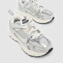 Nike Vomero 5,3 of 4