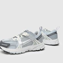 Nike Vomero 5,4 of 4
