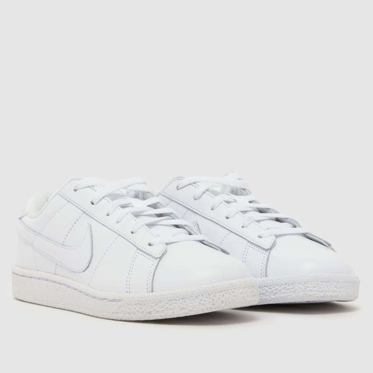 Nike Tennis Classic Junior in White Nike Tennis Classic 1