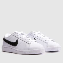 Nike Tennis Classic Junior in White & Black Nike Tennis Classic,2 of 4
