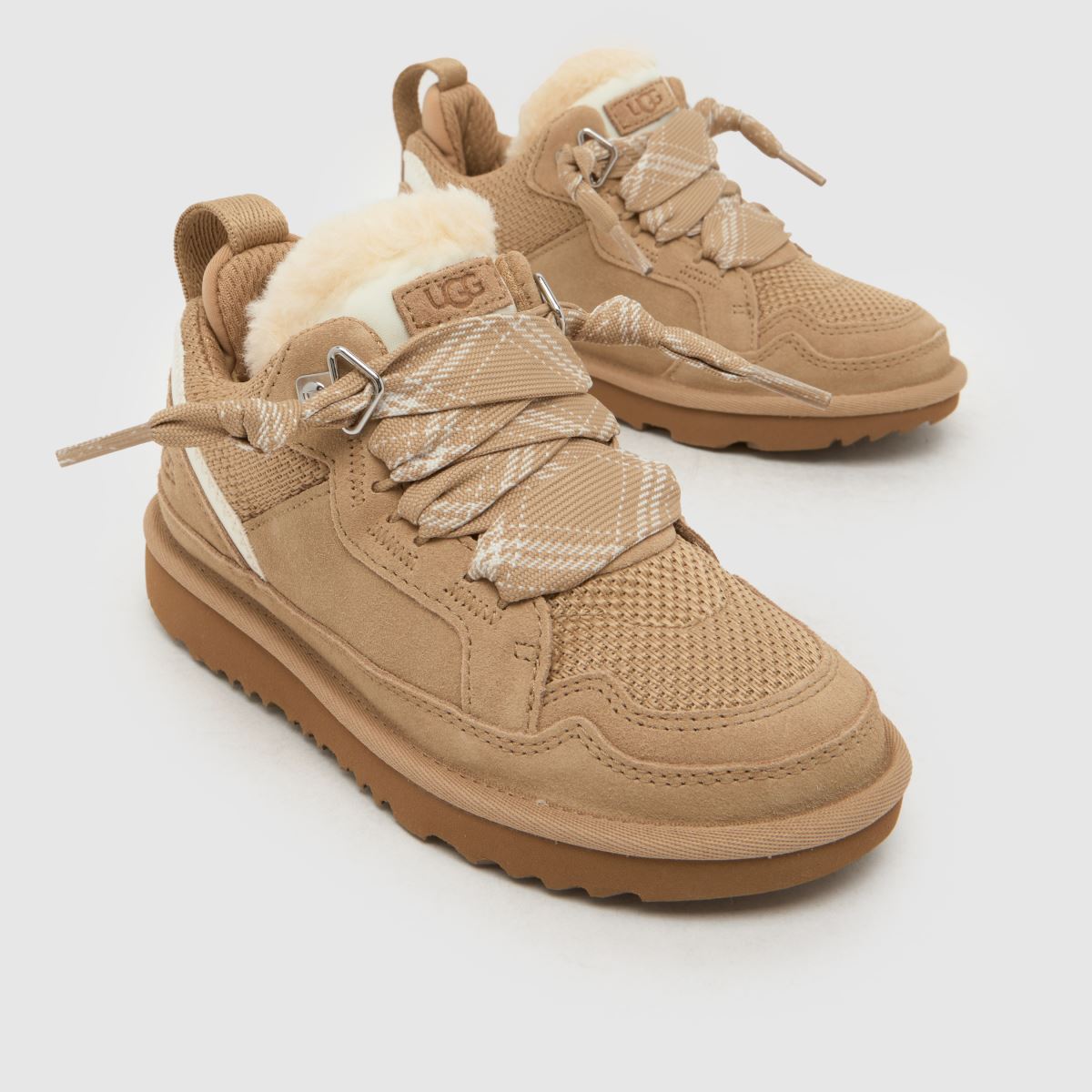 UGG Lowmel Junior in Sand UGG Lowmel 4