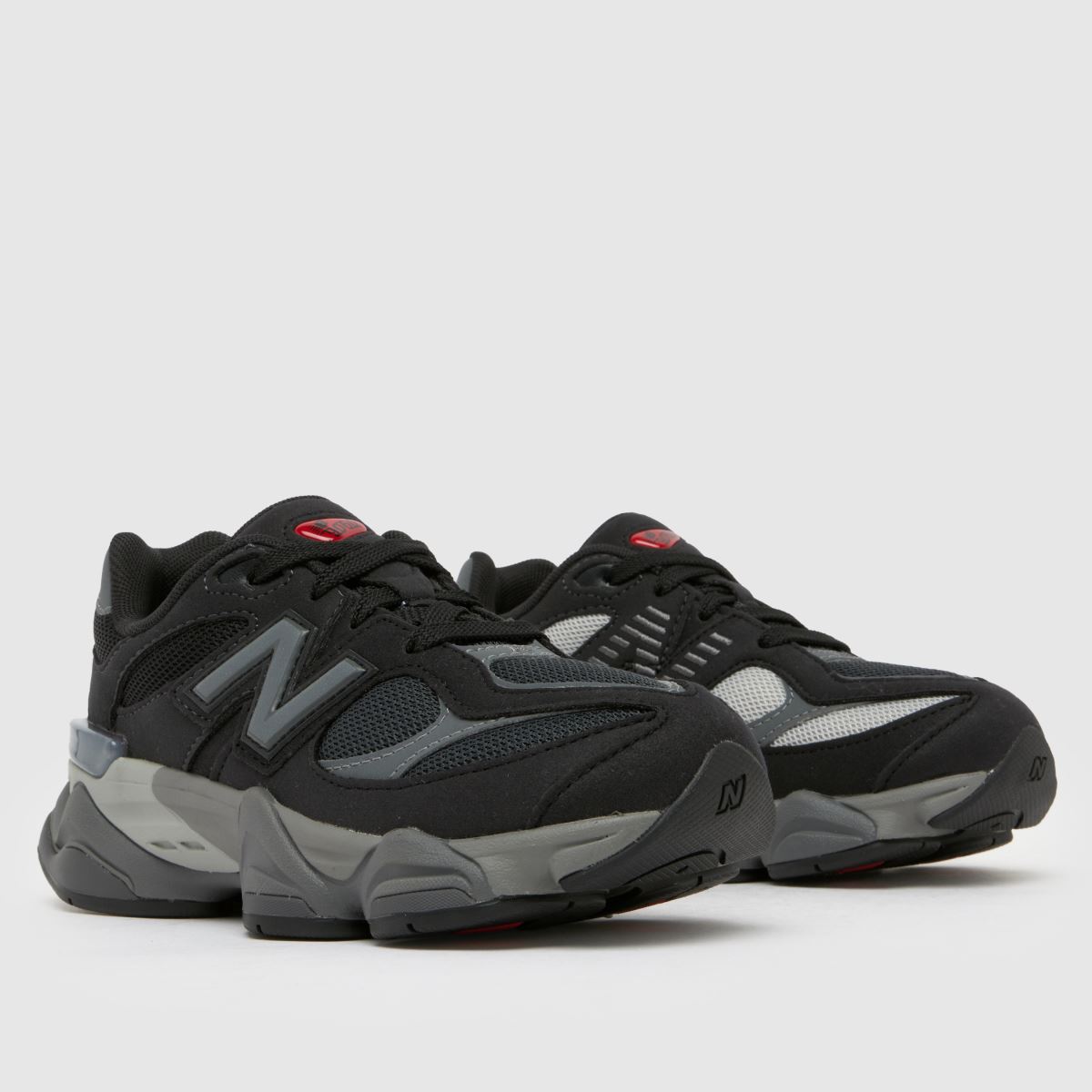 New Balance 9060 Junior in Black & Grey New Balance 9060 1