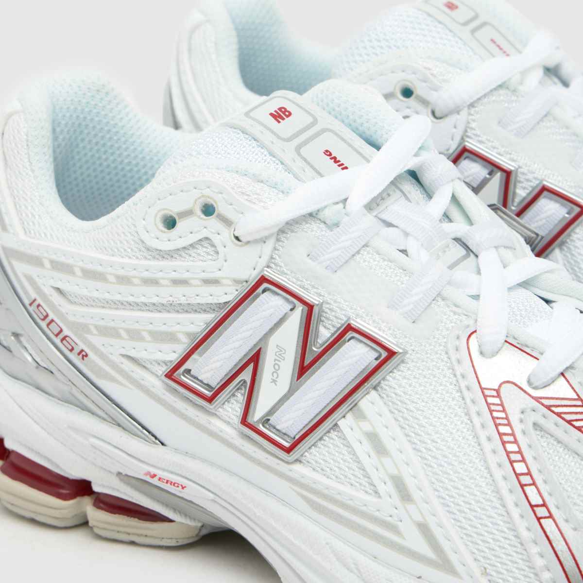 New Balance 1906 Junior in White & Red New Balance 1906 4