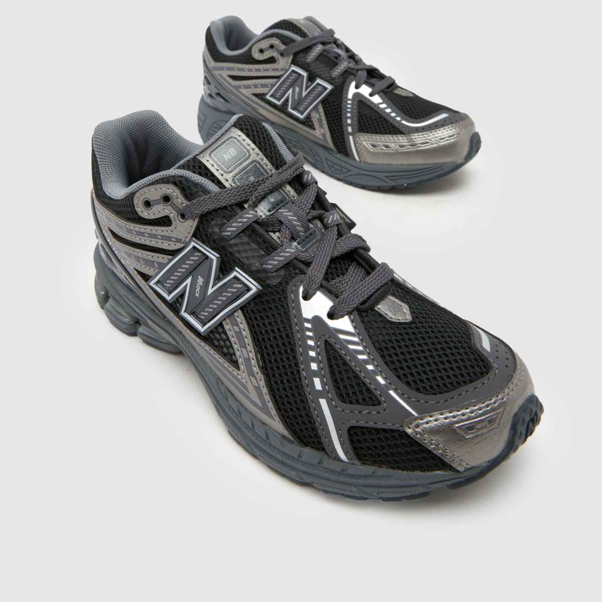 New Balance 1906 Junior in Black & Grey New Balance 1906 4
