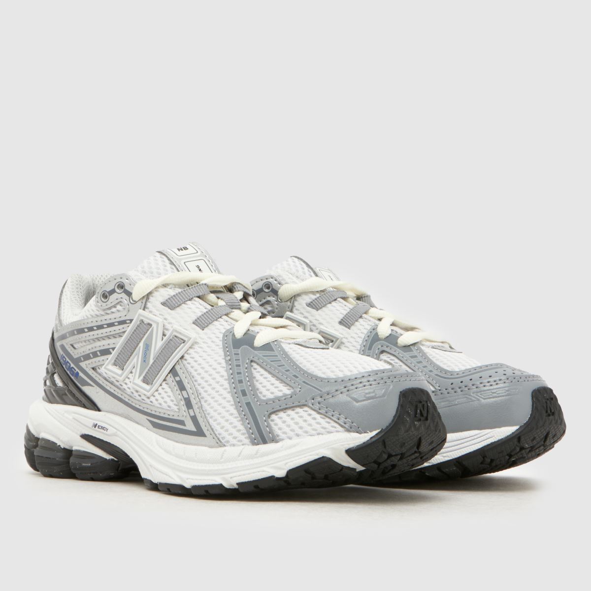 New Balance 1906 Junior in Grey New Balance 1906 1