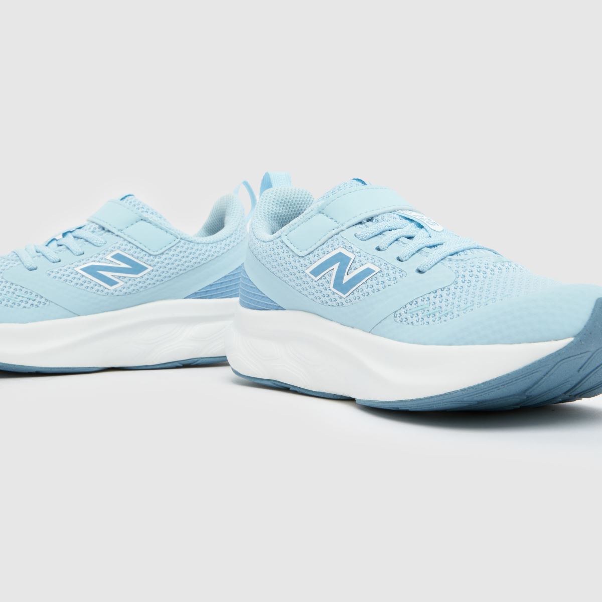 New Balance Fresh Foam 625 Junior in Pale Blue New Balance Fresh Foam 625 4
